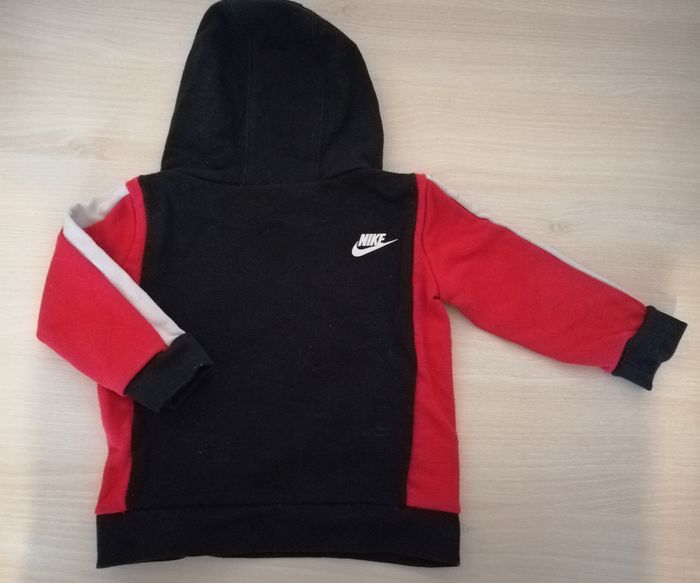 Ensemble Nike - photo numéro 3