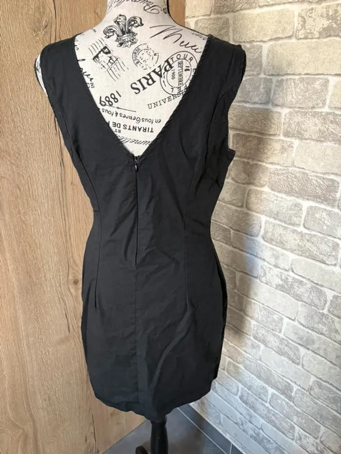 Robe intemporelle taille 36 - photo numéro 3