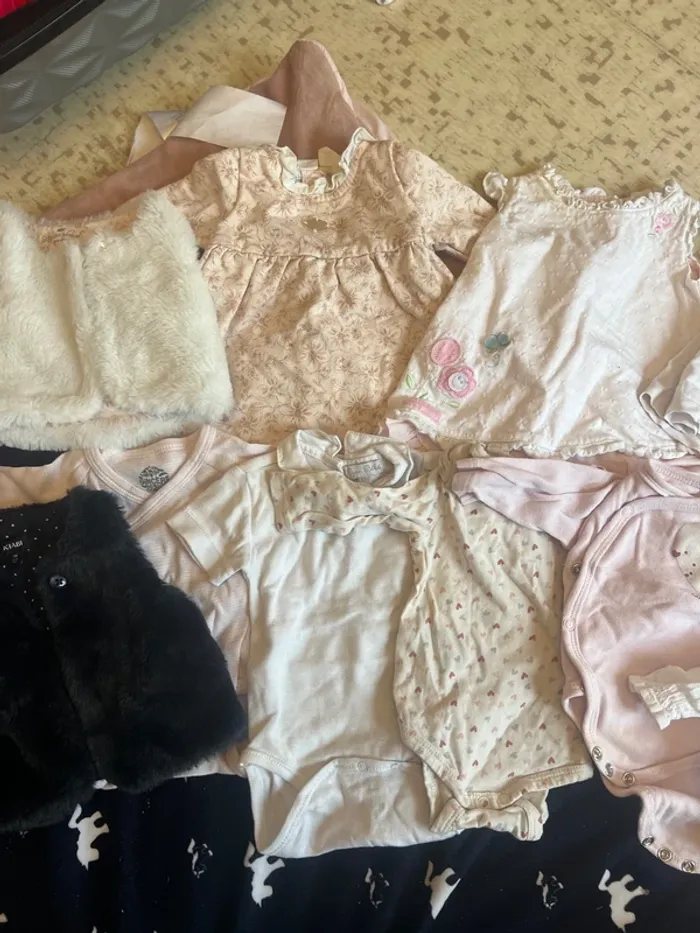 Vêtements bébé 1 mois - photo numéro 3
