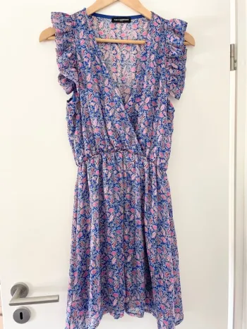 Robe rue des abbesses taille 1