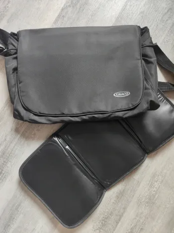 Sac à langer noir