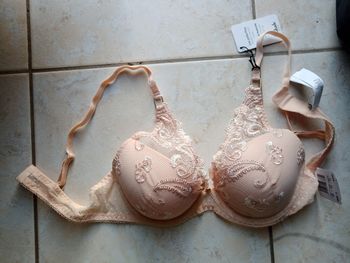 Soutien gorge neuf Aubade 90 B 