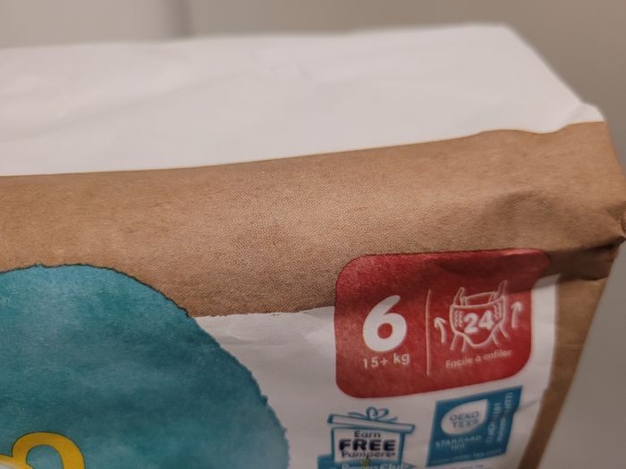 Couches Pampers harmonie pants taille 6 - photo numéro 3