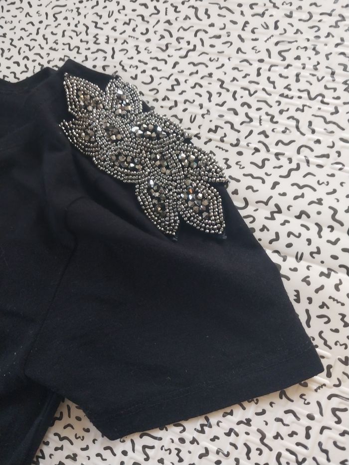 t-shirt noir cache cache perlé épaules – taille 36/38 - photo numéro 5