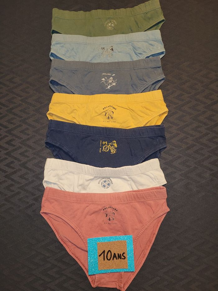 Lot de 7 slips