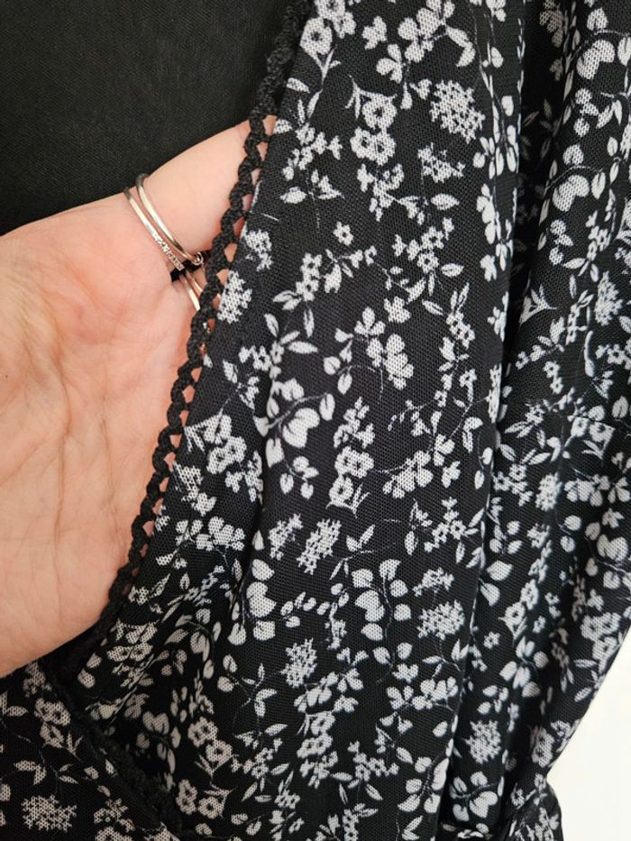Robe portefeuille petites fleurs 🌸  Tally Weijl - photo numéro 3
