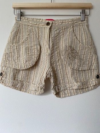Short à rayures