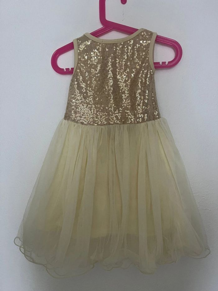 Robe de cérémonie - photo numéro 2