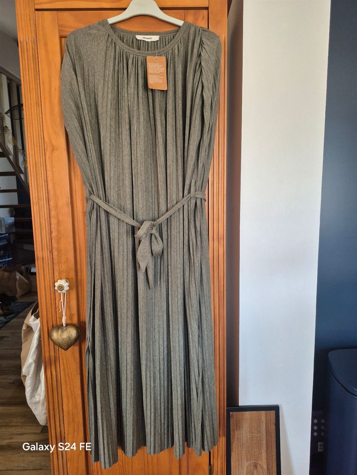 Robe Promod neuve