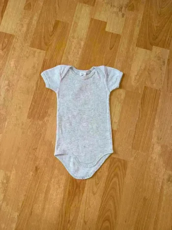 Body Petit Bateau 6 mois - Excellent état !