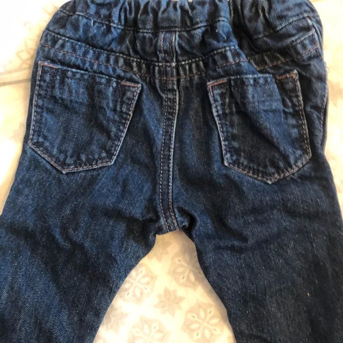 Jeans 6 mois comme neuf - photo numéro 4