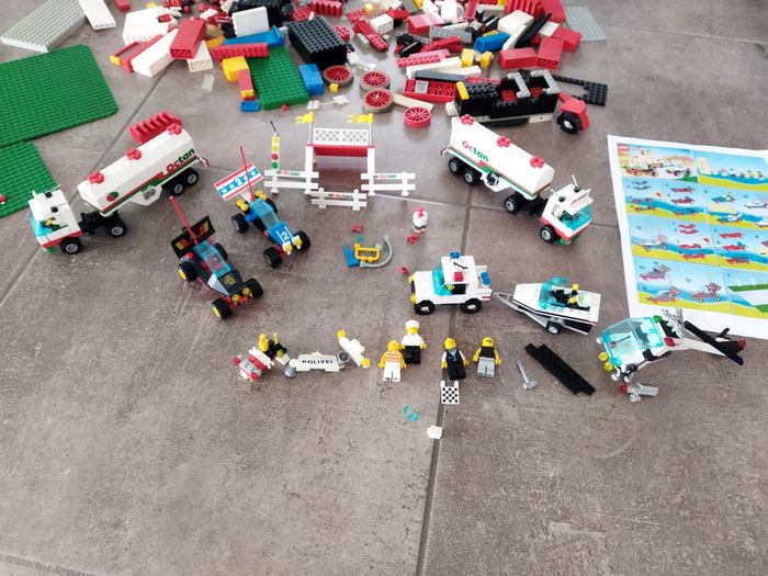 Lot Lego vintage system, octan etc - photo numéro 2