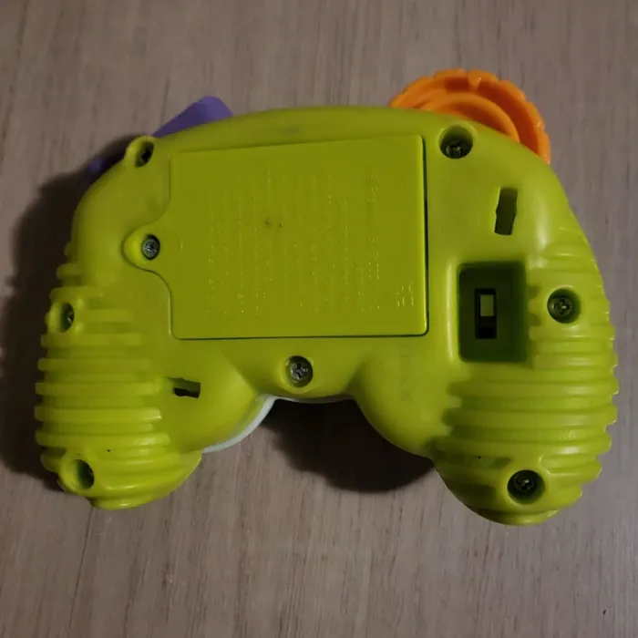 Manette de jeu et d'apprentissage 6 à 36 mois - photo numéro 3