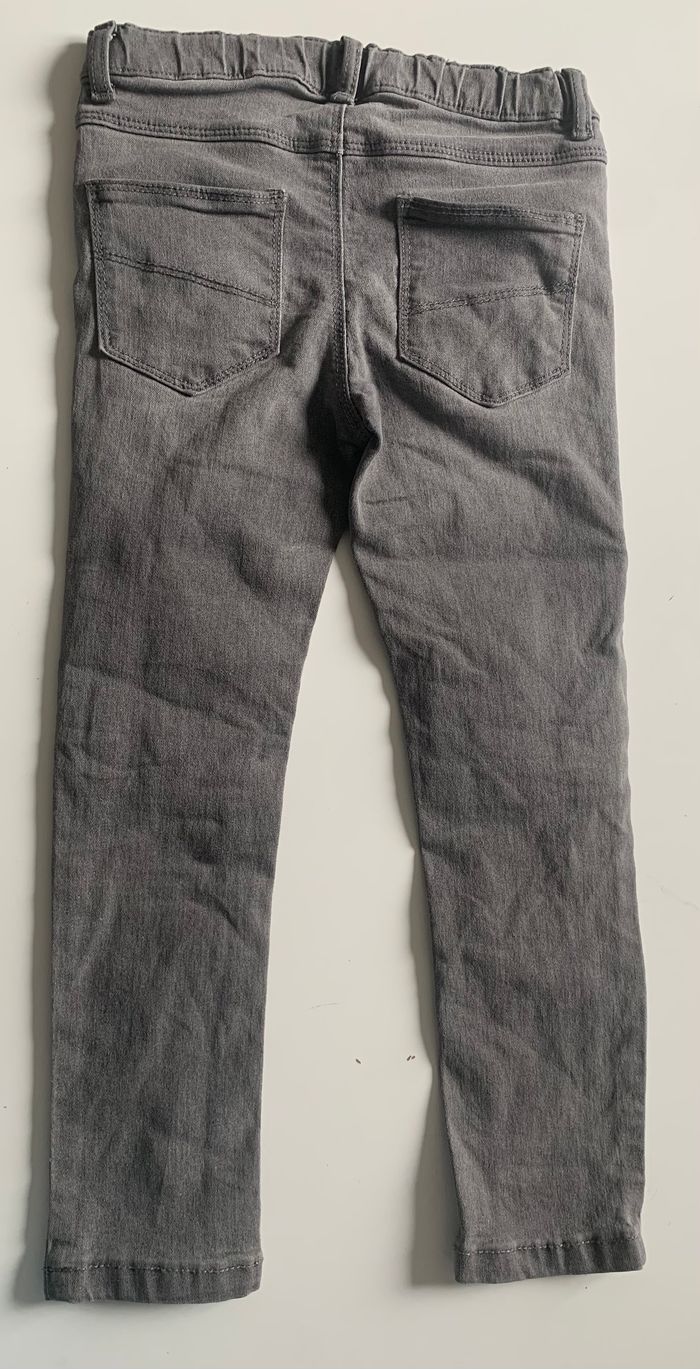 Jean gris Kiabi taille 6 ans - photo numéro 4