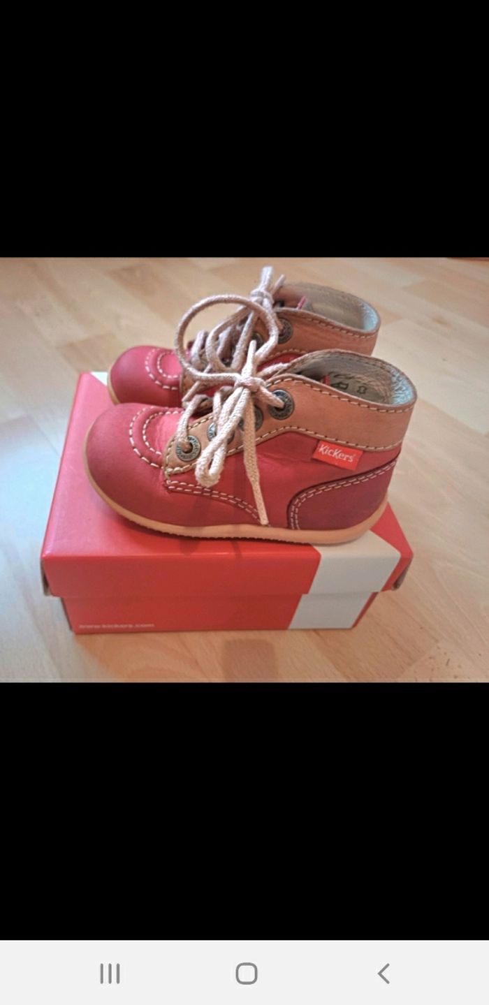 Chaussure Kickers pointure 21 - photo numéro 3