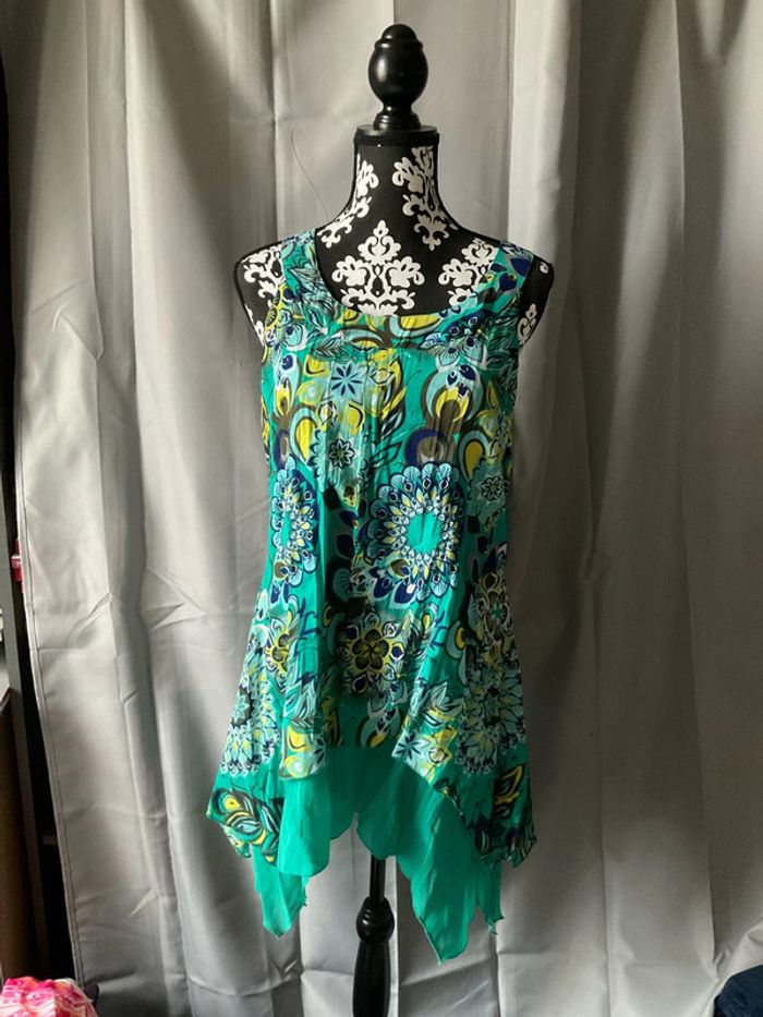 Robe-tunique sans manche verte imprimé T40 NEUVE (n°29)