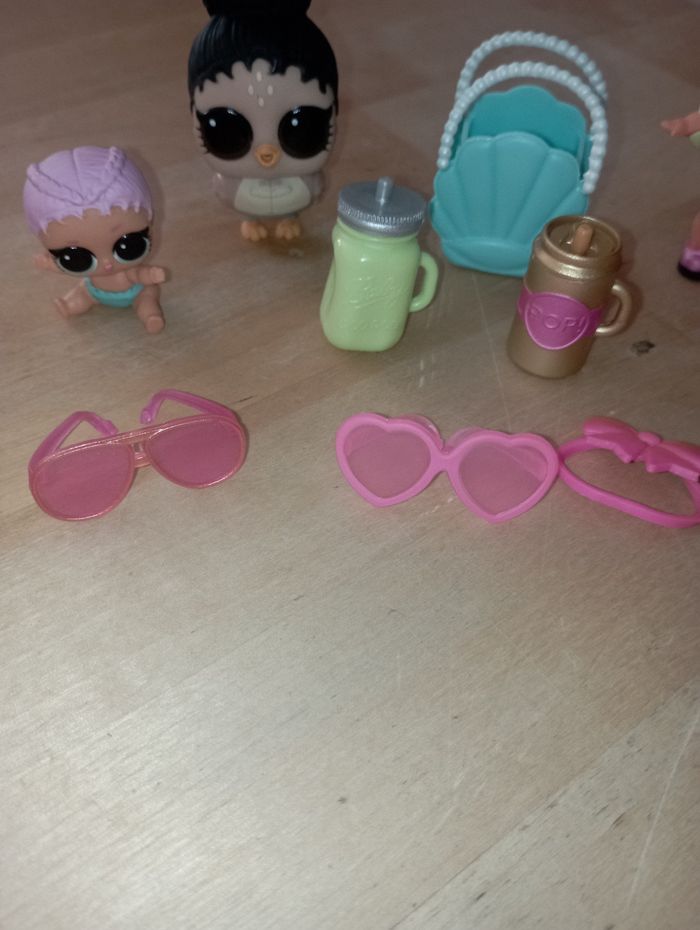 Poupée avec accessoires - photo numéro 4