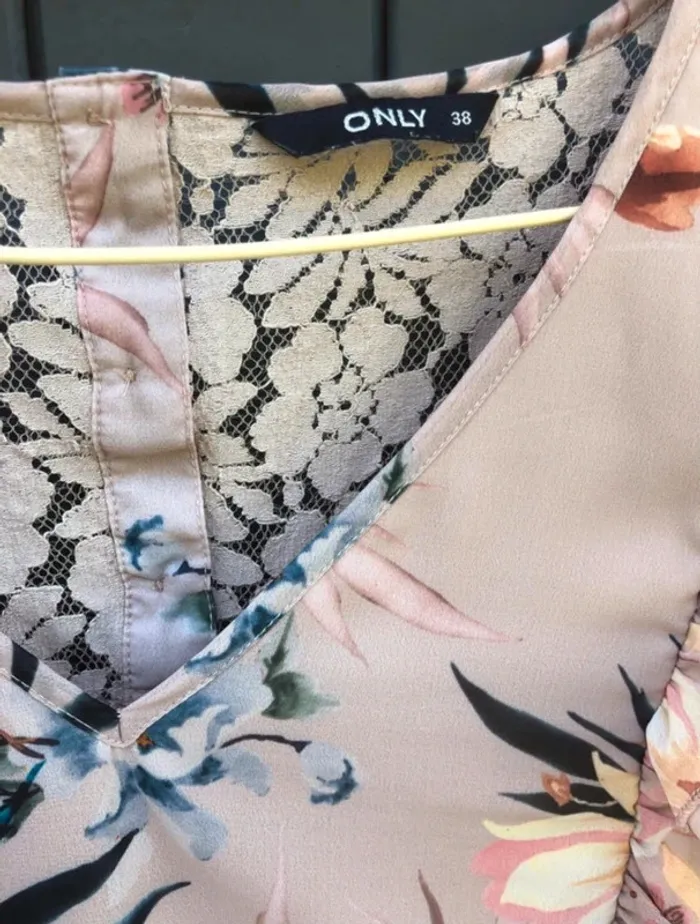 Robe beige fleurie - Only - Taille 38 - photo numéro 3