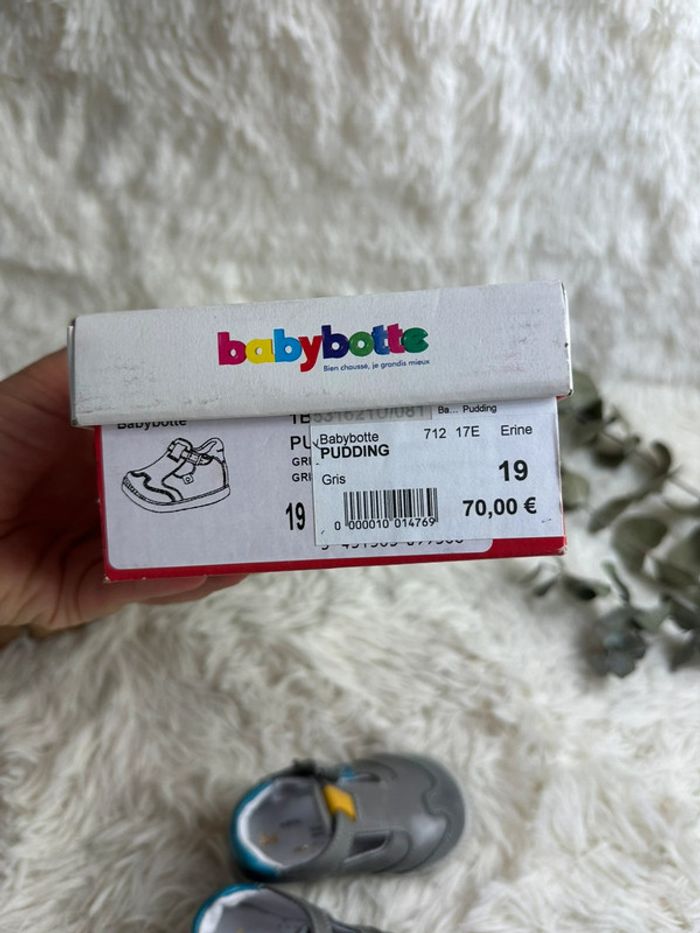 Paire de chaussures bébé Babybotte taille 19 - photo numéro 8