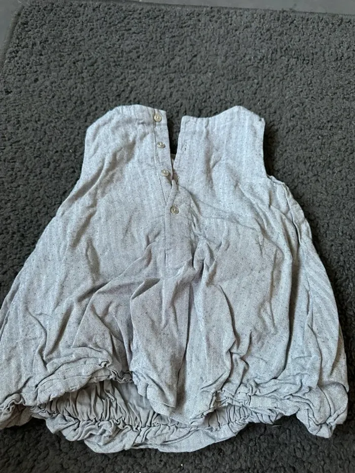 Robe 9 mois - photo numéro 2