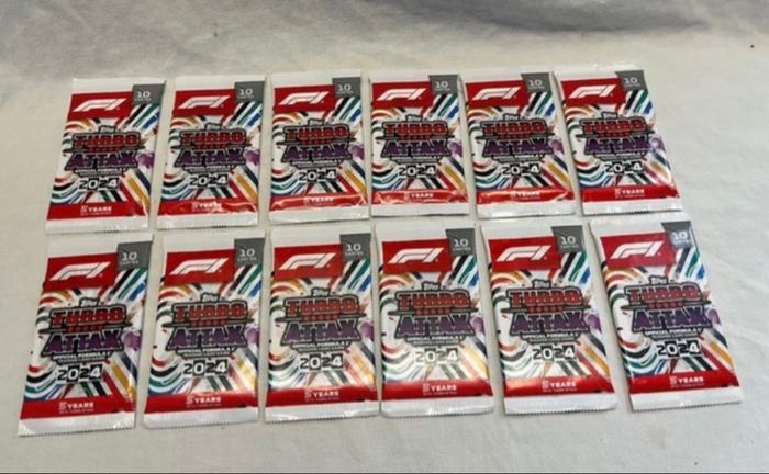 12 sachets Topps Turbo Attax F1 neufs scellés - photo numéro 3