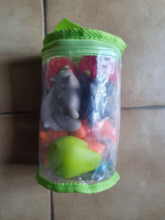 Trouse animaux pouf bain bebe - photo numéro 2