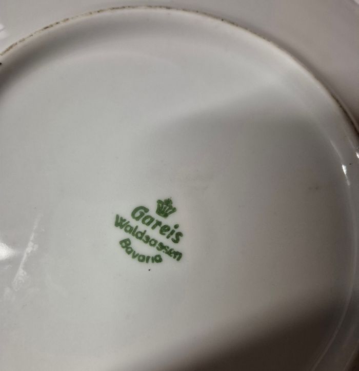 Assiette a dessert en porcelaine decor rose rouge bord festonné dore gareis waldasassen bavaria - photo numéro 4