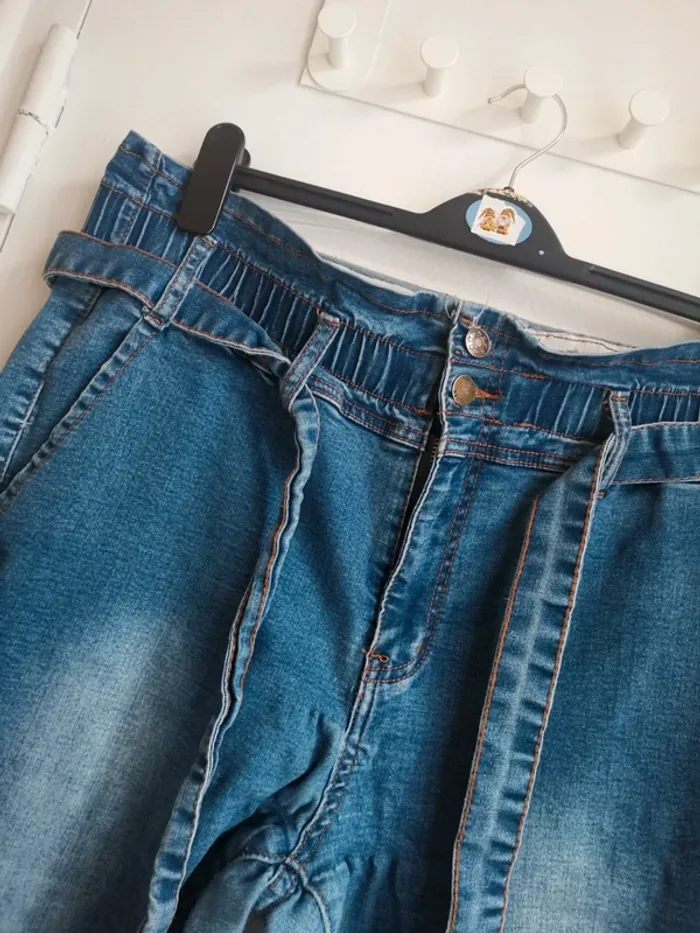 Pantalon trois quart taille haute 1XL 46-48 - photo numéro 2