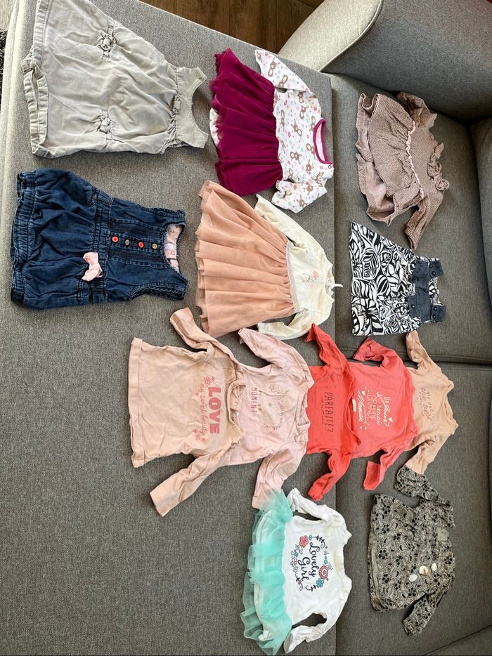 Lot vêtements filles 3 mois - photo numéro 3