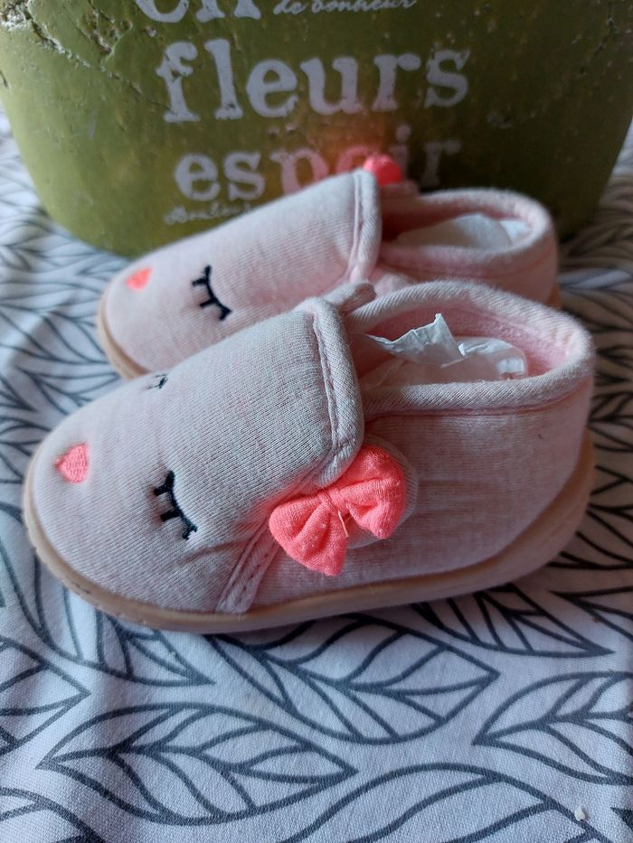 Chaussons neuve - photo numéro 2