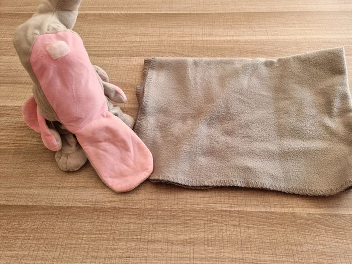 Doudou éléphant avec plaid - photo numéro 5