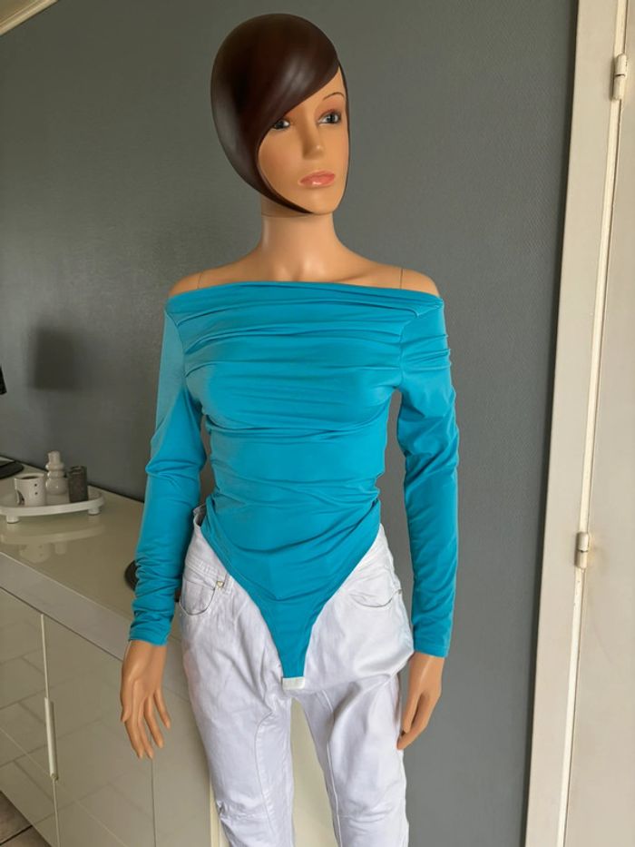 Body bleu neuf - photo numéro 3