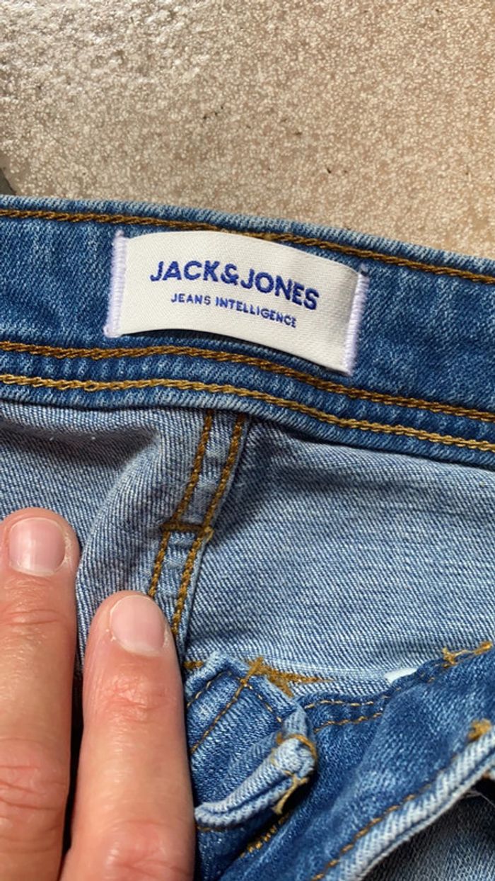 Jean jack et jones - photo numéro 3