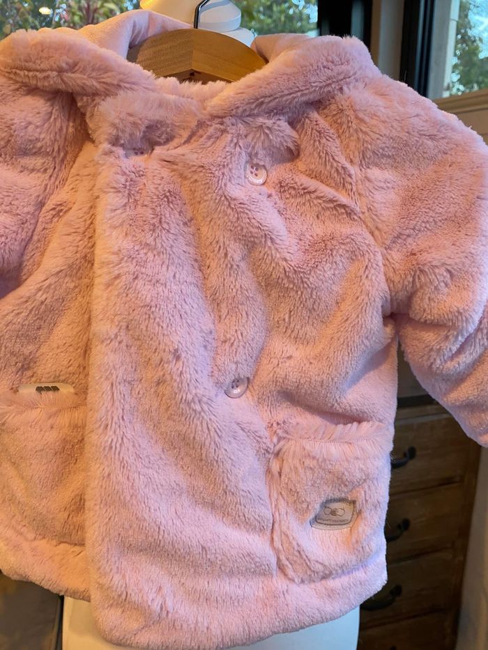 MANTEAU FOURRURE 3 POMMES TRÈS DOUX NEUF 6 MOIS ROSE - photo numéro 2