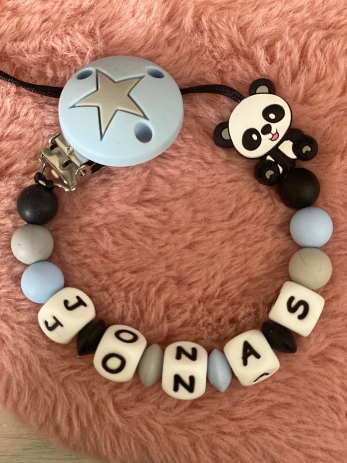 Attache tétine panda