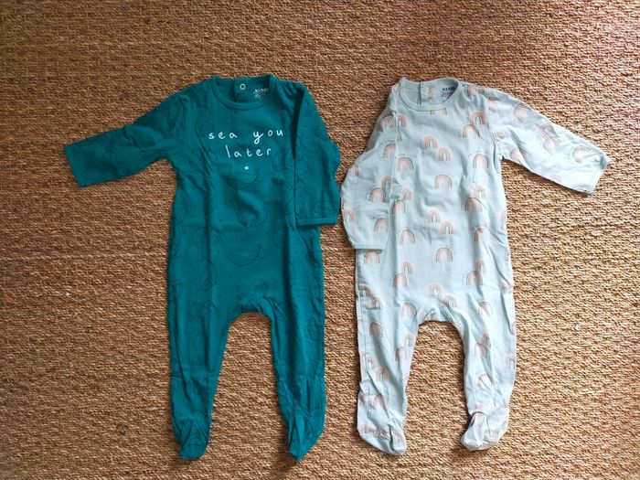 Lot vêtements fille 12-18 mois - photo numéro 4