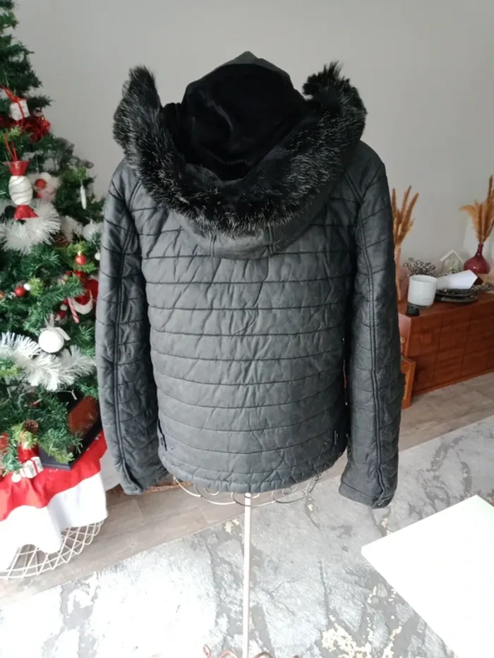 Blouson matelassé fourré avec capuche fausse fourrure , - photo numéro 7