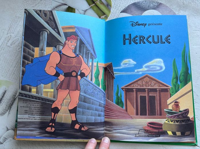 Livre Disney - photo numéro 2