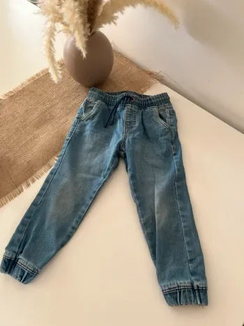 Jean Jooger 2/3 ans 98 cm