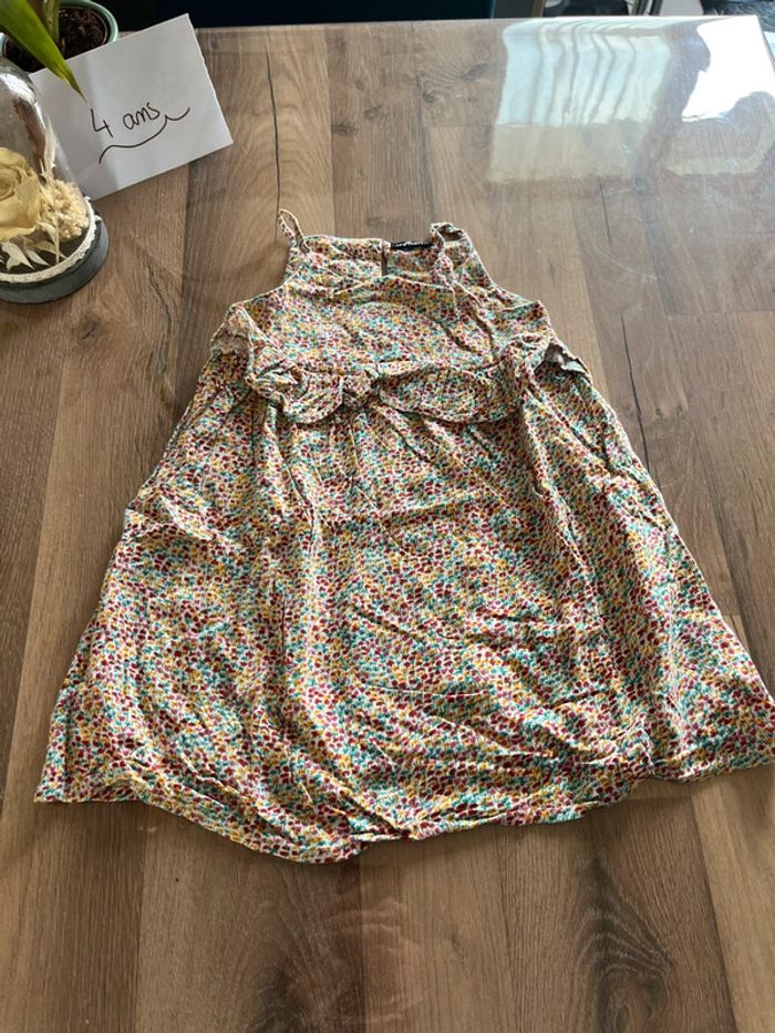 Robe - 4 ans