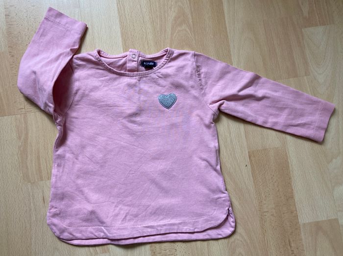 T-shirt manches longues bébé fille coeur pailleté 18 mois