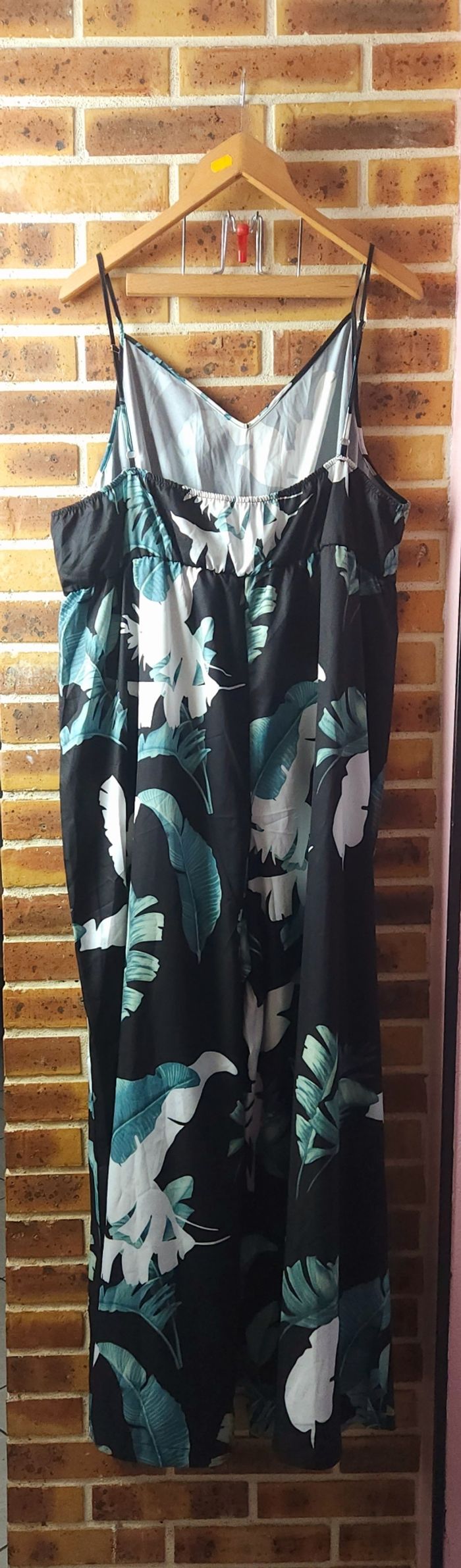 Combinaison ample tropical noir et multicolore Femme taille 54 marque Asos 💎 - photo numéro 4