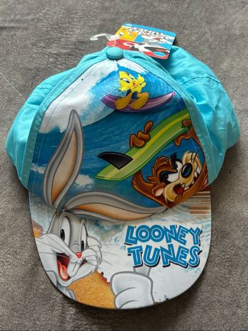 Casquette looney Tunes taille 52 cm Neuf