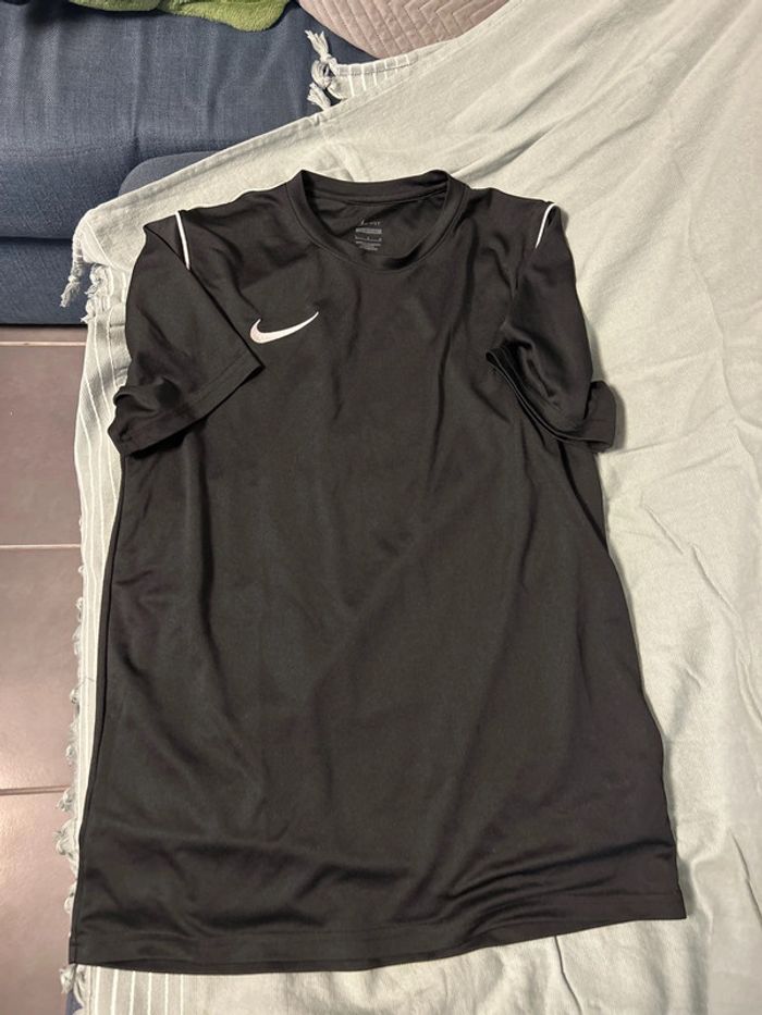 T-shirt Nike taille L