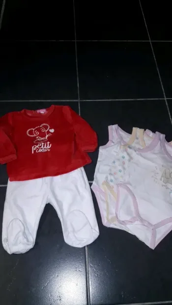 Lot pyjama+ 3bodies