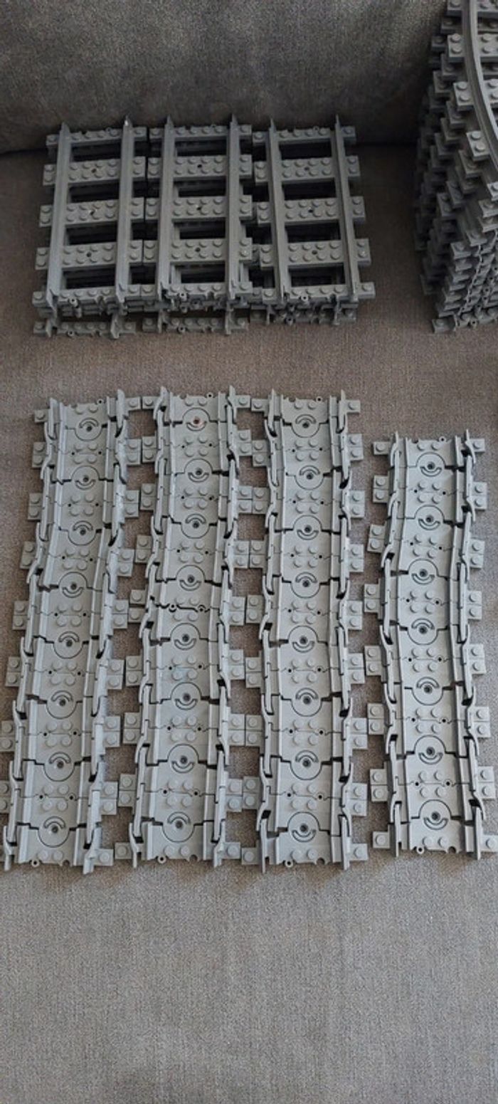 Lot de rails lego - photo numéro 3
