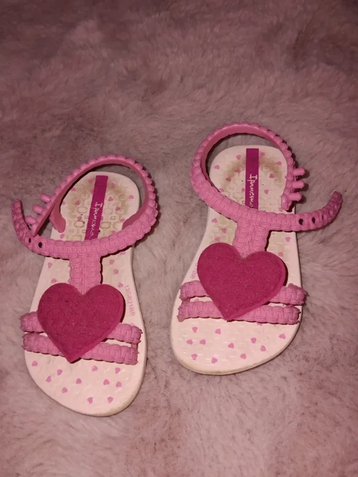 Chaussures taille 17/18