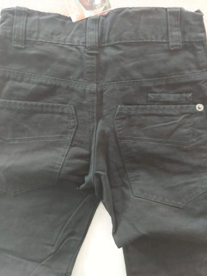 Pantalon neuf 10ans - photo numéro 6