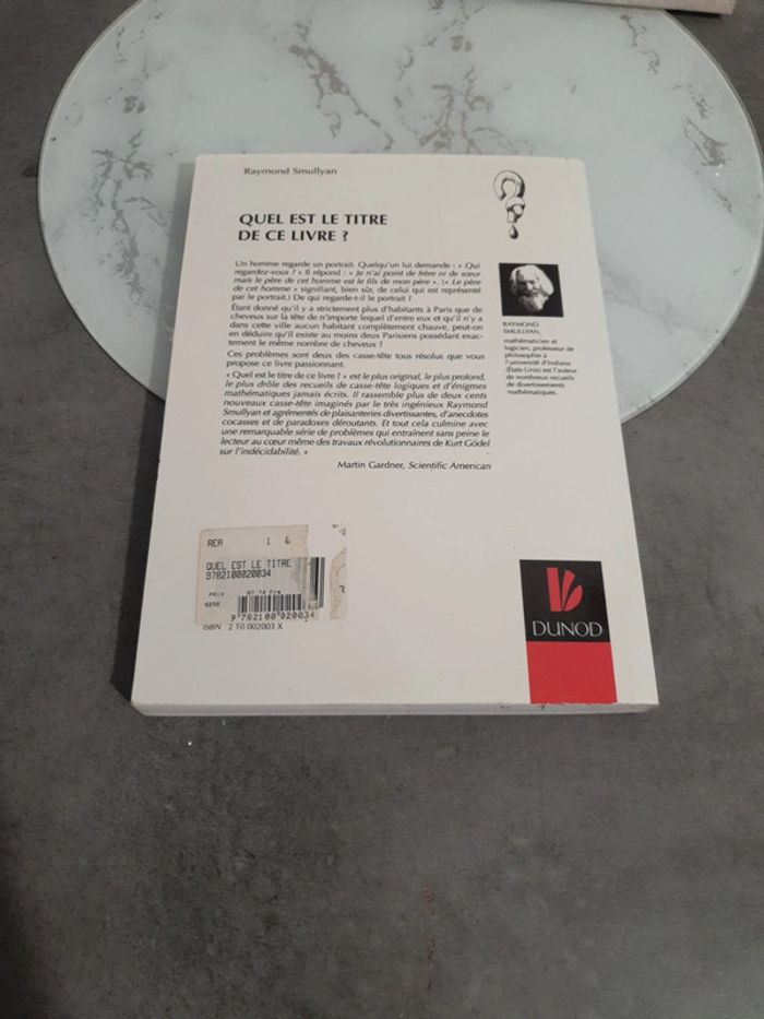 qu'elle est le titre de ce livre - photo numéro 3