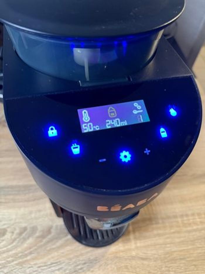 Préparateur de biberons, BÉABA MILKEO